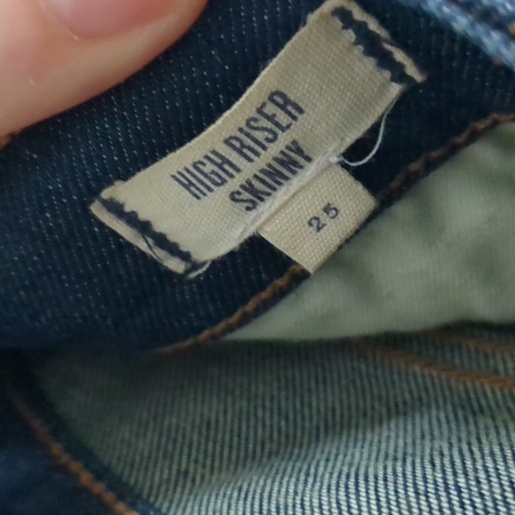 MADEWELL 10" High Riser Skinny Jeans, Size 25, Dark Wash - Picture 4 of 6